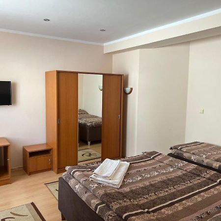 Hotel Felix Мунтеле Мук Екстериор снимка