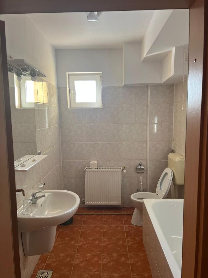Hotel Felix Мунтеле Мук Екстериор снимка